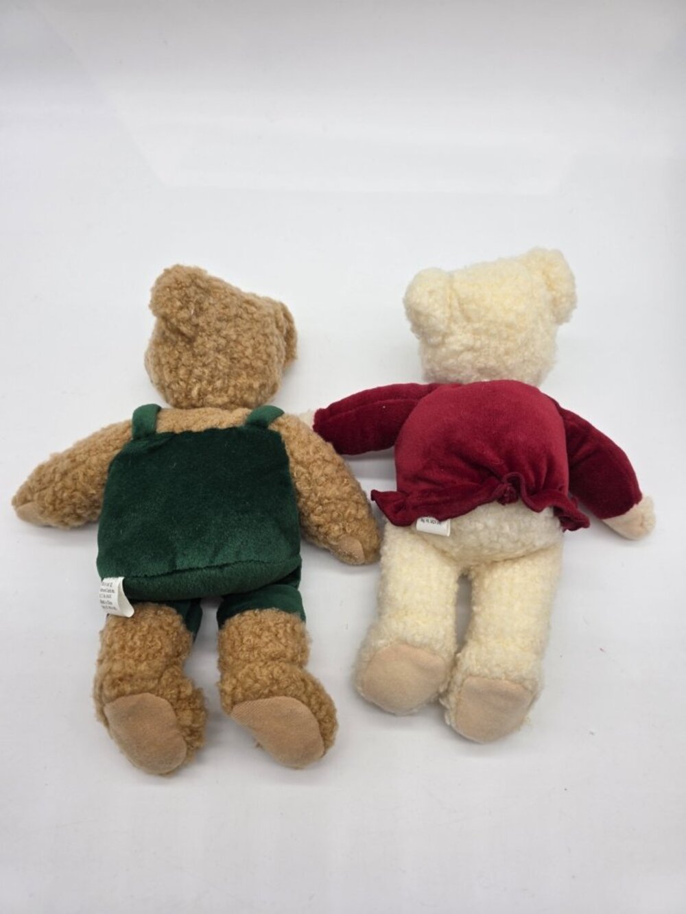 Hallmark Kiss Kiss Mistletoe Magnetic Kissing Teddy Bear Pair Christmas Plush - Picture 11 of 15